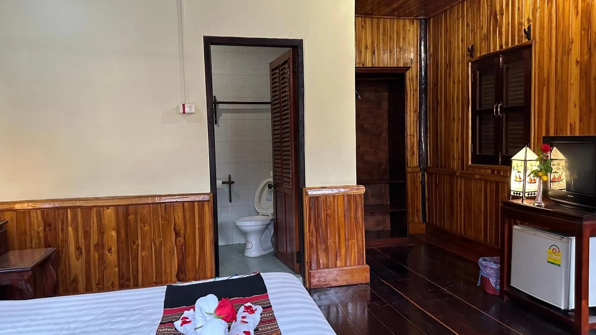 Bed & Breakfast Villa Alounsavath Mekong Riverside Luang Prabang Laos
