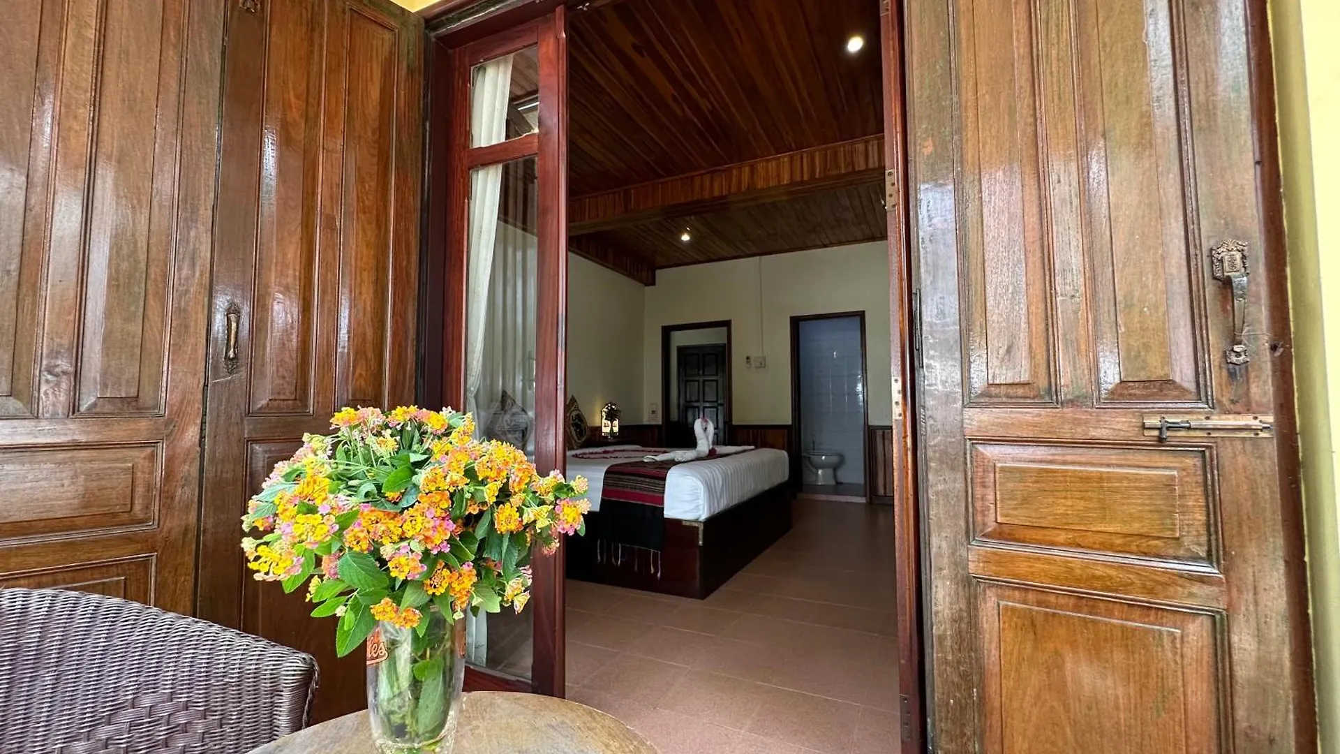 Bed & Breakfast Villa Alounsavath Mekong Riverside Luang Prabang Laos